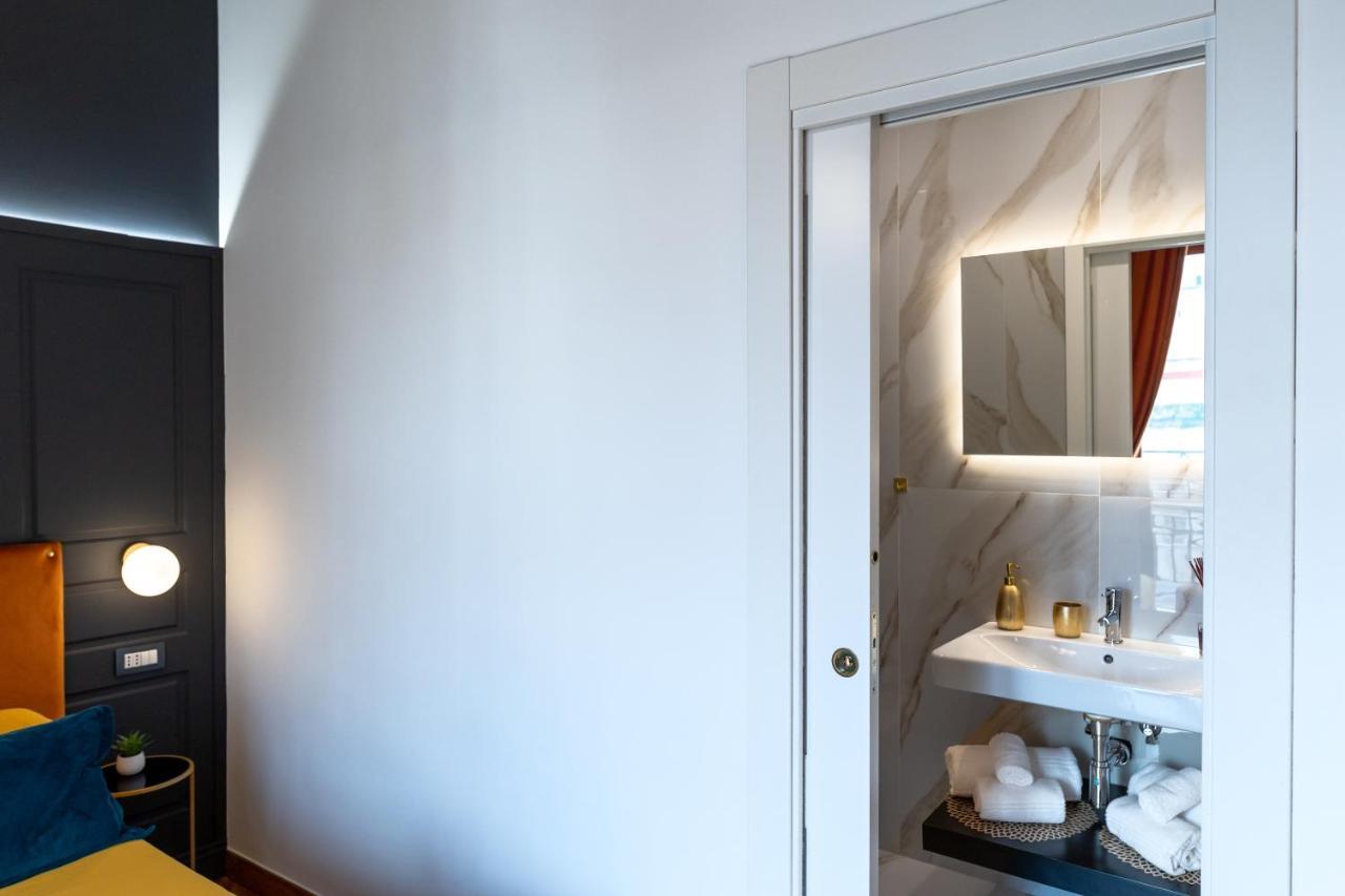 La Lepre Felice-Bovio Hotel Napoli Bagian luar foto