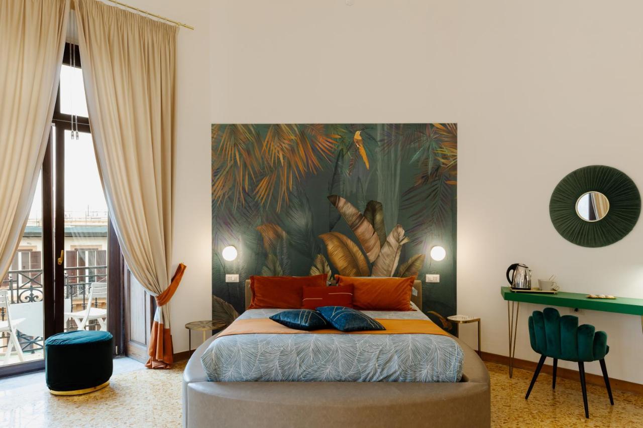 La Lepre Felice-Bovio Hotel Napoli Bagian luar foto